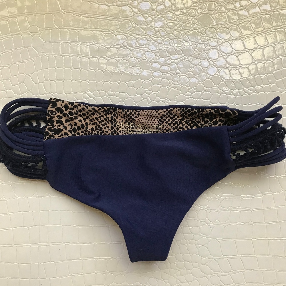 Acacia navy crochet side bikini bottoms size XS